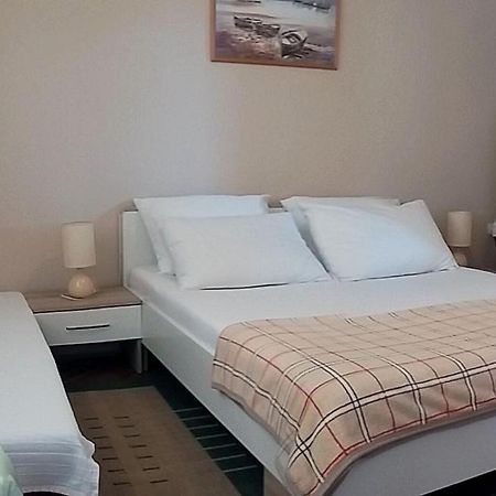 Apartmani Totic Цриквеница Экстерьер фото