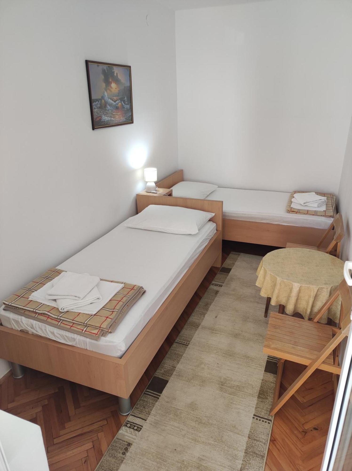 Apartmani Totic Цриквеница Экстерьер фото