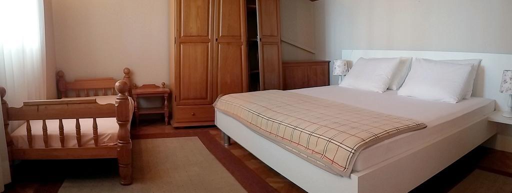 Apartmani Totic Цриквеница Экстерьер фото